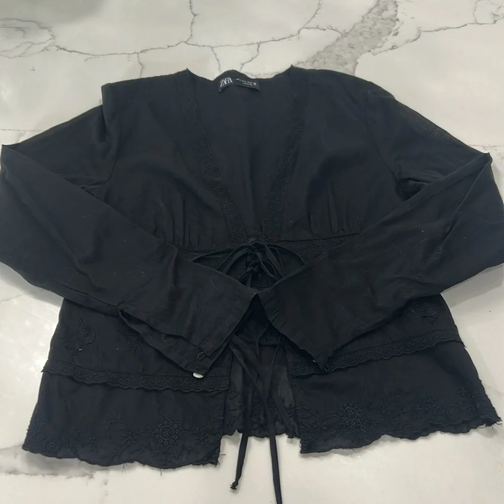 Zara women’s lace